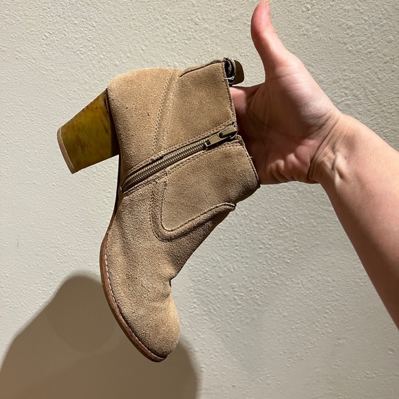 Suede Boots with Chunky Heel - Size 9 - Women’s Shoes - Picture 9 of 9